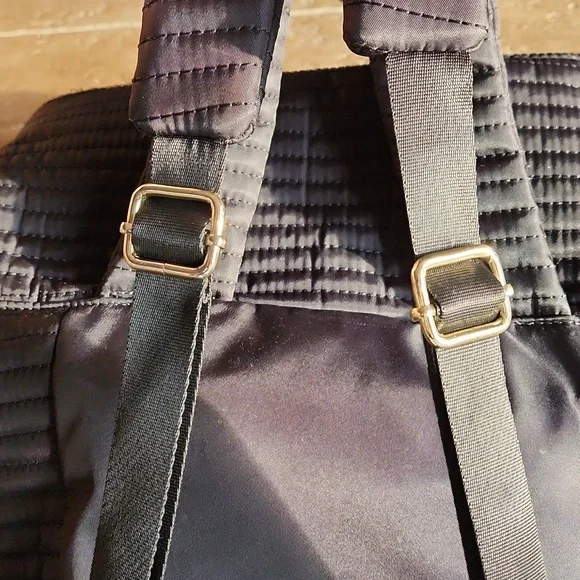 Steve Madden black extra large shoulder bag plus backpack - Picture 11 of 16